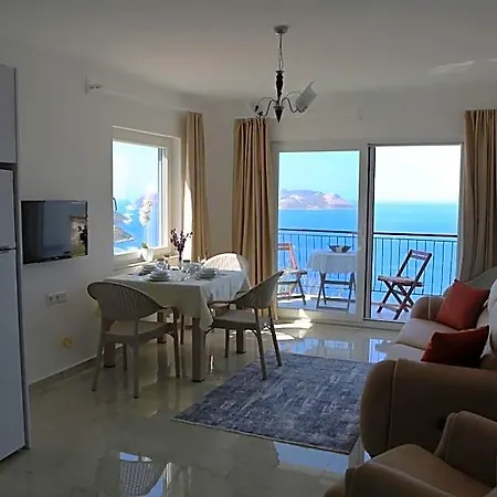 Ay Isigi Hotel 3*